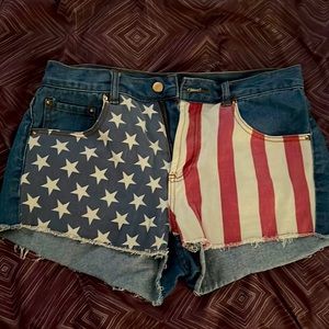 Never worn ( no tags though) EU 29